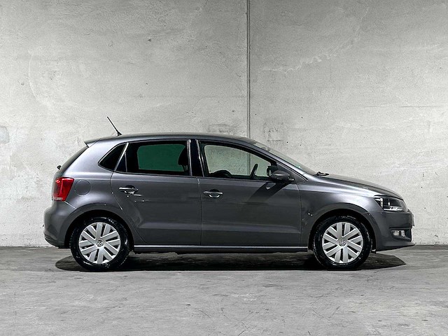 Volkswagen polo 1.2 tsi bluemotion comfort edition 89pk 2012, 70-xjj-8 - afbeelding 21 van  21