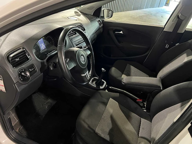 Volkswagen polo 1.2 tsi comfortline, xt-184-r - afbeelding 3 van  16
