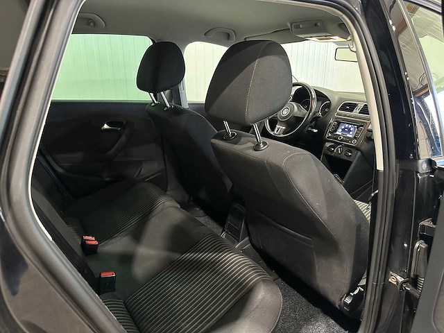 Volkswagen polo 1.2 tsi highline 03-njs-4 - afbeelding 1 van  8