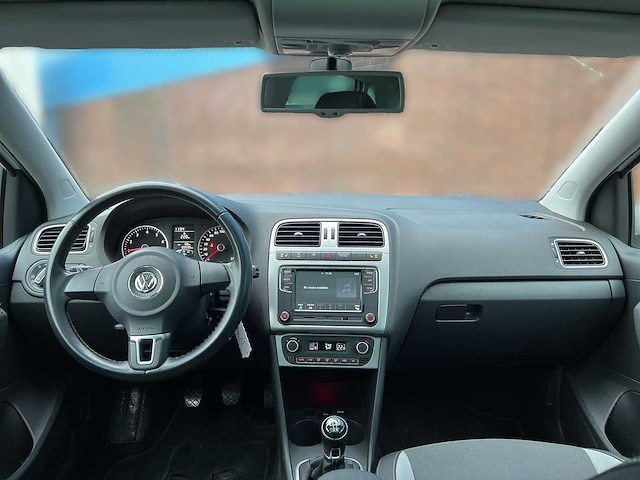 Volkswagen polo 1.2 tsi highline 2014 | t-909-sp - afbeelding 19 van  29