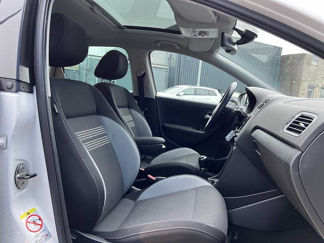 Volkswagen polo 1.2 tsi highline 2014 | t-909-sp - afbeelding 21 van  29