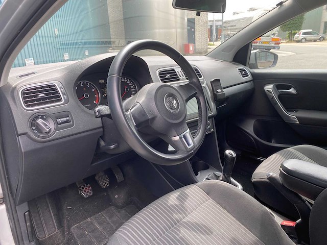 Volkswagen polo 1.2 tsi highline, 54-zdf-3 - afbeelding 10 van  13