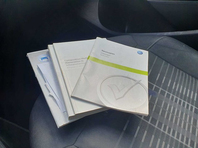 Volkswagen polo 1.2 tsi highline, h-111-fn - afbeelding 2 van  11