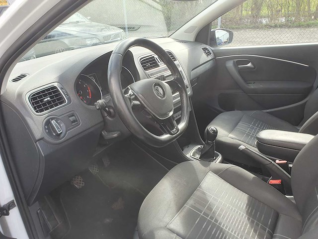 Volkswagen polo 1.2 tsi highline, h-111-fn - afbeelding 7 van  11