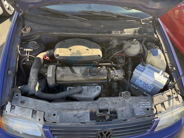 Volkswagen polo 1.2i 12v comfortline, 2005 - afbeelding 13 van  24