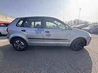 Volkswagen polo 1.2i trendline, 2006 - afbeelding 31 van  36