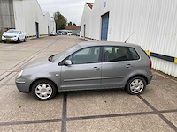 Volkswagen polo 1.4-16v athene clima 49-pf-gt - afbeelding 8 van  13