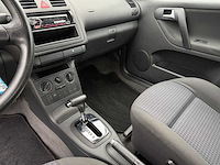 Volkswagen polo 1.4-16v comfortline , 02-gt-rv - afbeelding 4 van  11