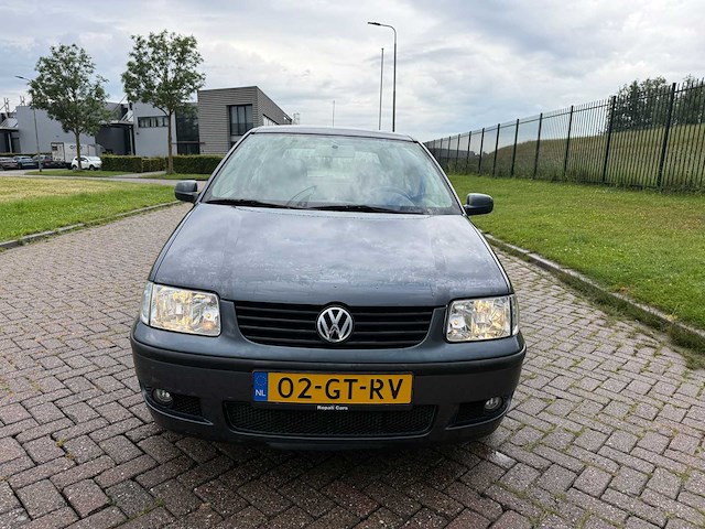 Volkswagen polo 1.4-16v comfortline , 02-gt-rv - afbeelding 5 van  13