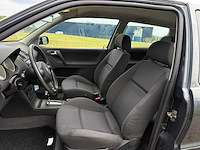 Volkswagen polo 1.4-16v comfortline , 02-gt-rv - afbeelding 13 van  17