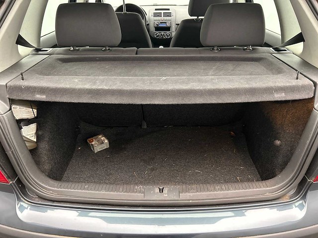 Volkswagen polo 1.4-16v comfortline 2003 | 24-lt-fz - afbeelding 23 van  33