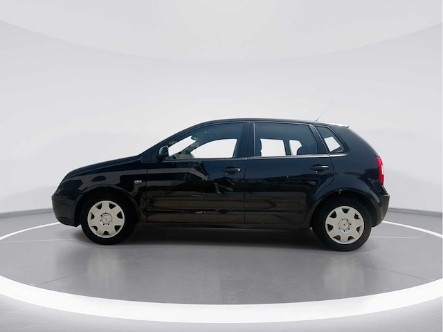 Volkswagen polo 1.4-16v comfortline 2004 | 56-nv-hn - afbeelding 2 van  28