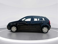 Volkswagen polo 1.4-16v comfortline 2004 | 56-nv-hn - afbeelding 2 van  28