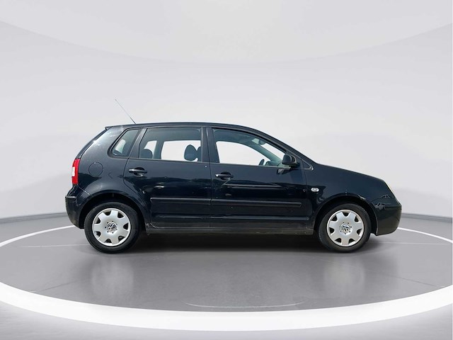 Volkswagen polo 1.4-16v comfortline 2004 | 56-nv-hn - afbeelding 9 van  28