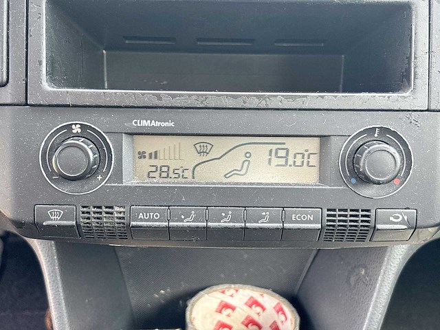 Volkswagen polo 1.4-16v comfortline 2004 | 56-nv-hn - afbeelding 14 van  28