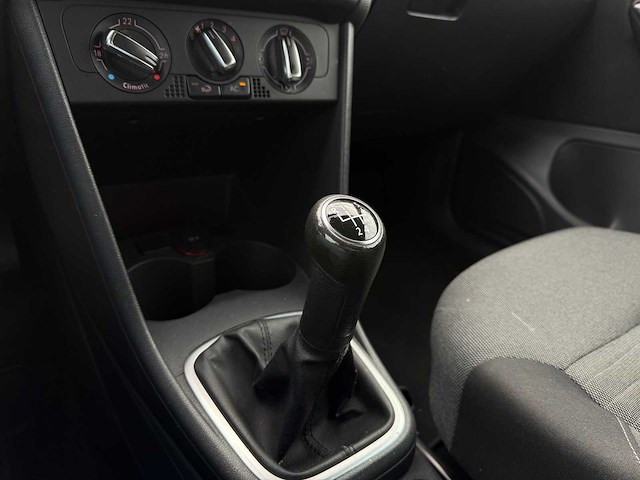 Volkswagen polo 1.4 16v comfortline, 55-kvn-4 - afbeelding 7 van  17