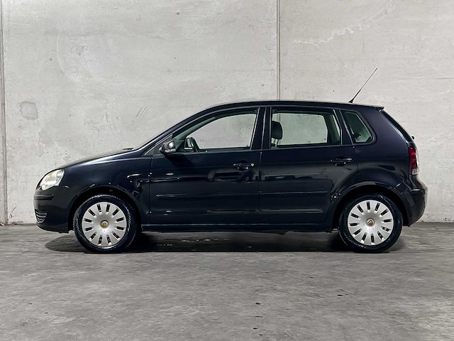 Volkswagen polo 1.4-16v comfortline 80pk 2009 (origineel-nl), 86-hnz-2 - afbeelding 8 van  64
