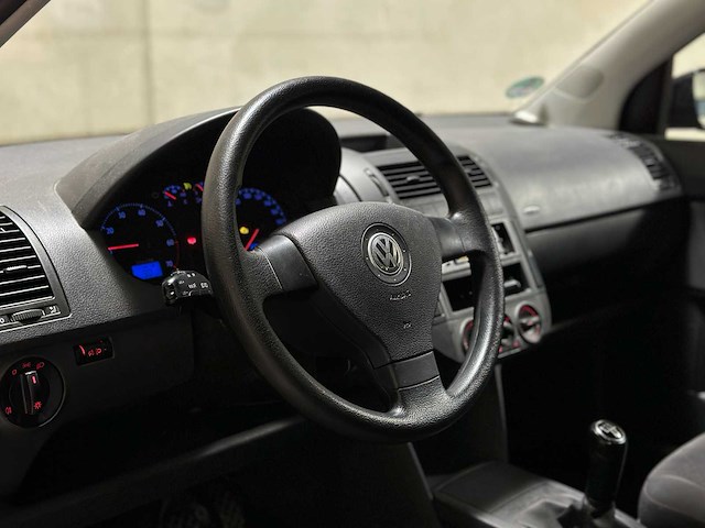 Volkswagen polo 1.4-16v comfortline 80pk 2009 (origineel-nl), 86-hnz-2 - afbeelding 9 van  64