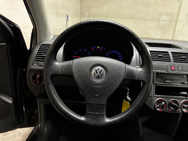 Volkswagen polo 1.4-16v comfortline 80pk 2009 (origineel-nl), 86-hnz-2 - afbeelding 10 van  64