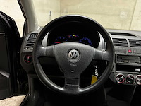 Volkswagen polo 1.4-16v comfortline 80pk 2009 (origineel-nl), 86-hnz-2 - afbeelding 10 van  64