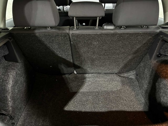 Volkswagen polo 1.4-16v comfortline 80pk 2009 (origineel-nl), 86-hnz-2 - afbeelding 25 van  64
