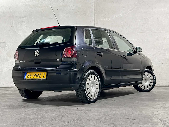 Volkswagen polo 1.4-16v comfortline 80pk 2009 (origineel-nl), 86-hnz-2 - afbeelding 2 van  66
