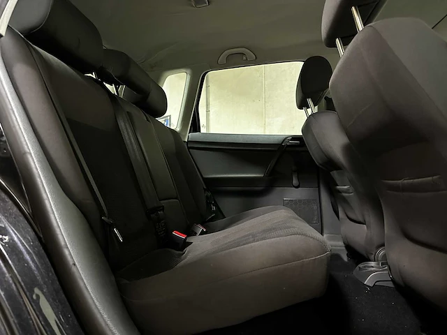 Volkswagen polo 1.4-16v comfortline 80pk 2009 (origineel-nl), 86-hnz-2 - afbeelding 28 van  66