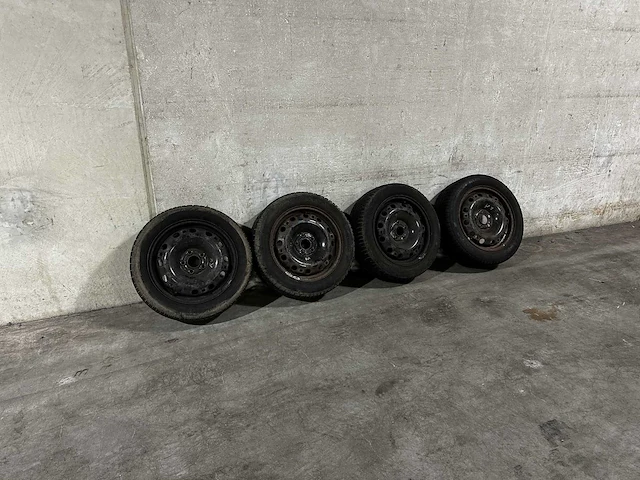 Volkswagen polo 1.4-16v comfortline 80pk 2009 (origineel-nl), 86-hnz-2 - afbeelding 49 van  66