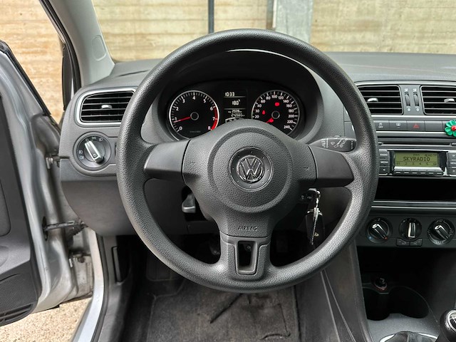 Volkswagen polo 1.4-16v comfortline 86pk 2011 (origineel-nl), 96-rfg-3 - afbeelding 14 van  45