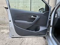 Volkswagen polo 1.4-16v comfortline 86pk 2011 (origineel-nl), 96-rfg-3 - afbeelding 23 van  45