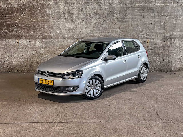 Volkswagen polo 1.4-16v comfortline 86pk 2011 (origineel-nl), 96-rfg-3 - afbeelding 41 van  45
