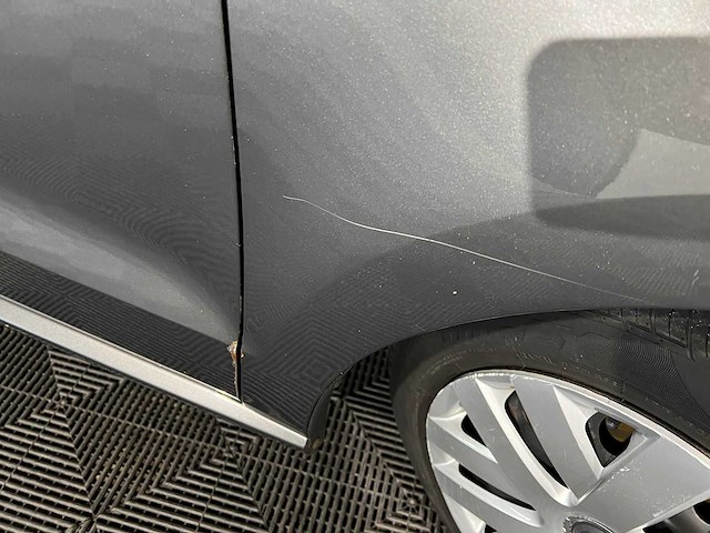 Volkswagen polo 1.4-16v comfortline, 99-kpb-7 - afbeelding 16 van  17