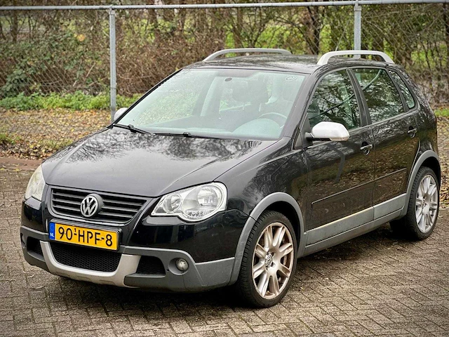 Volkswagen polo 1.4 16v cross, 90-hpf-8 - afbeelding 1 van  13