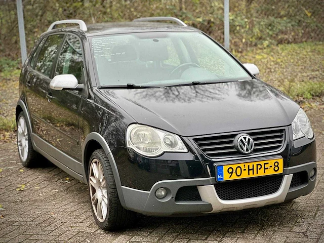 Volkswagen polo 1.4 16v cross, 90-hpf-8 - afbeelding 7 van  13