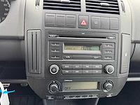 Volkswagen polo 1.4-16v cross clima 13-zn-fh - afbeelding 33 van  34