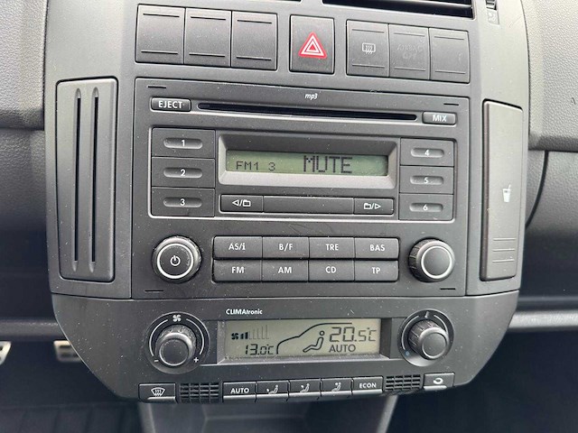 Volkswagen polo 1.4-16v cross clima 13-zn-fh - afbeelding 34 van  34