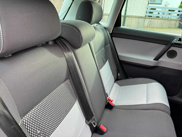 Volkswagen polo 1.4-16v cross clima 13-zn-fh - afbeelding 25 van  34