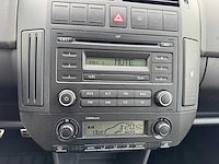 Volkswagen polo 1.4-16v cross clima 13-zn-fh - afbeelding 28 van  34