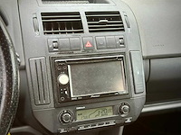 Volkswagen polo 1.4 16v cross,90-hpf-8 - afbeelding 3 van  13