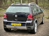 Volkswagen polo 1.4 16v cross,90-hpf-8 - afbeelding 3 van  6