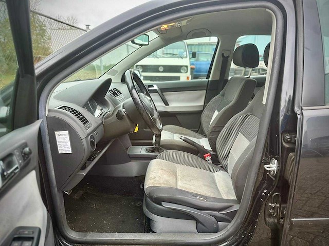 Volkswagen polo 1.4 16v cross,90-hpf-8 - afbeelding 5 van  6