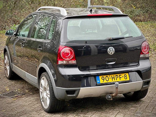 Volkswagen polo 1.4 16v cross,90-hpf-8 - afbeelding 4 van  13