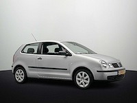 Volkswagen polo 1.4-16v fsi 2004 - afbeelding 3 van  18