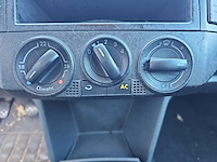 Volkswagen polo 1.4-16v highline 2002 | 23-jf-gl - afbeelding 10 van  22