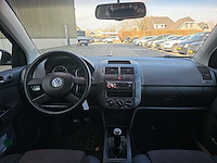 Volkswagen polo 1.4-16v highline 2002 | 23-jf-gl - afbeelding 14 van  22