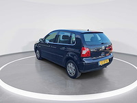 Volkswagen polo 1.4-16v highline 2002 | 23-jf-gl - afbeelding 17 van  22