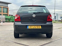 Volkswagen polo 1.4-16v highline, 41-lg-dd - afbeelding 4 van  9
