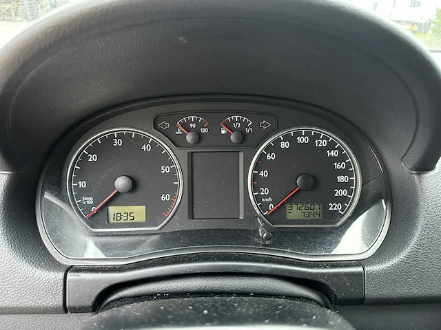 Volkswagen polo 1.4-16v highline, 41-lg-dd - afbeelding 8 van  9