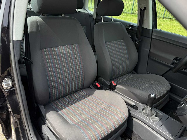 Volkswagen polo 1.4-16v optive , 49-xs-gn - afbeelding 13 van  19