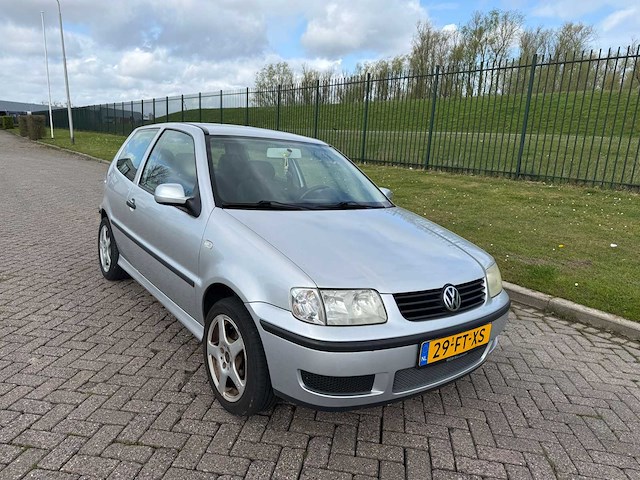 Volkswagen polo 1.4 16v trendlin automaat, 29-ft-xs - afbeelding 10 van  16